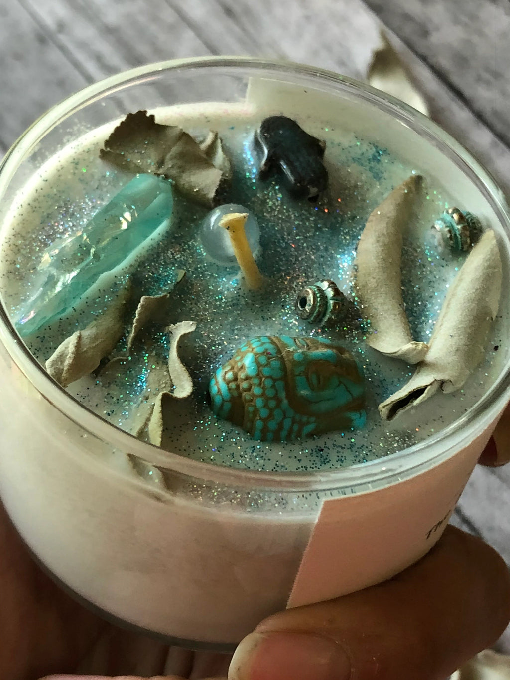 Sandalwood Crystal Candle - 5 oz