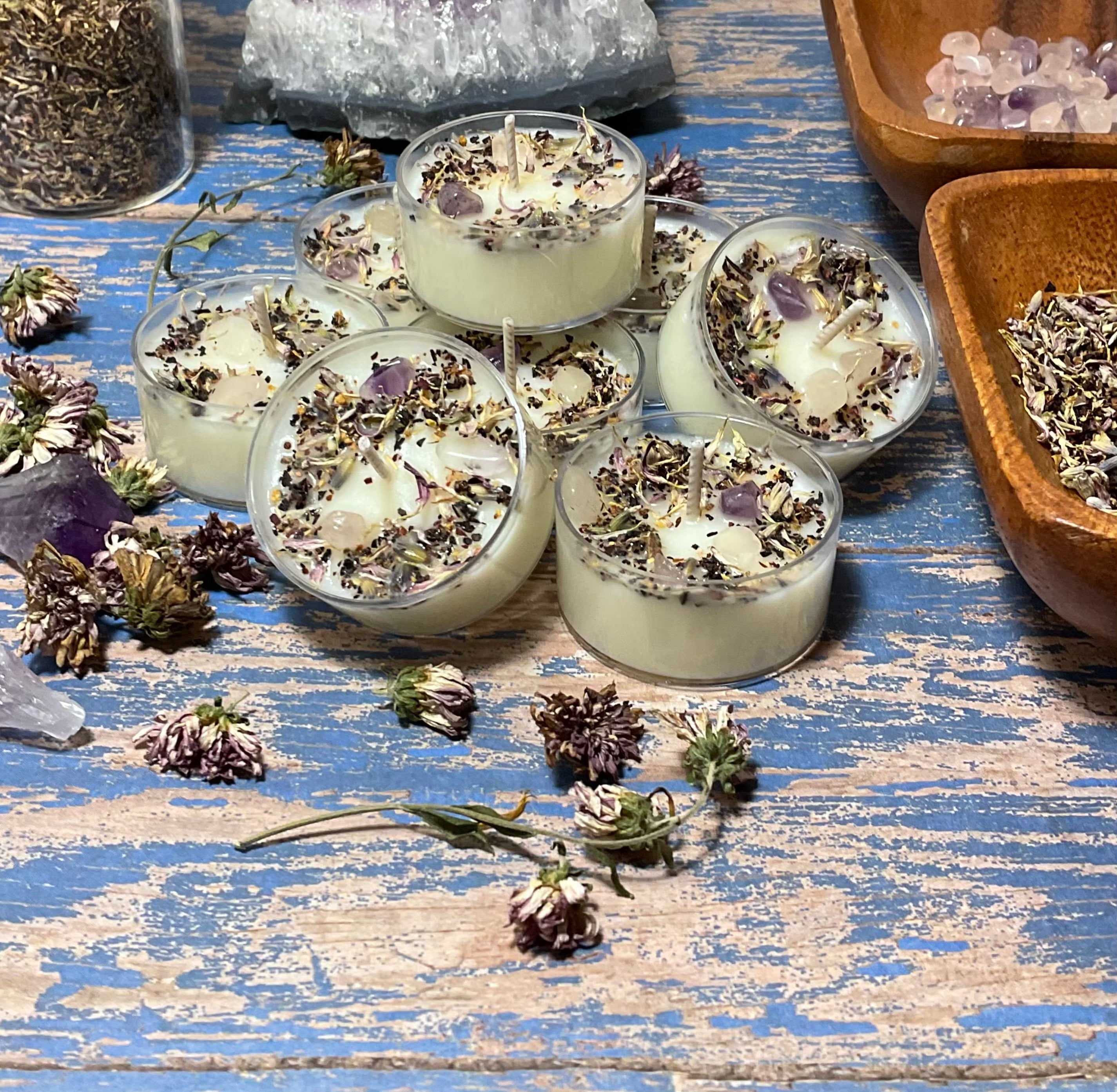 Honeysuckle Jasmine Soy Botanical Tea Lights