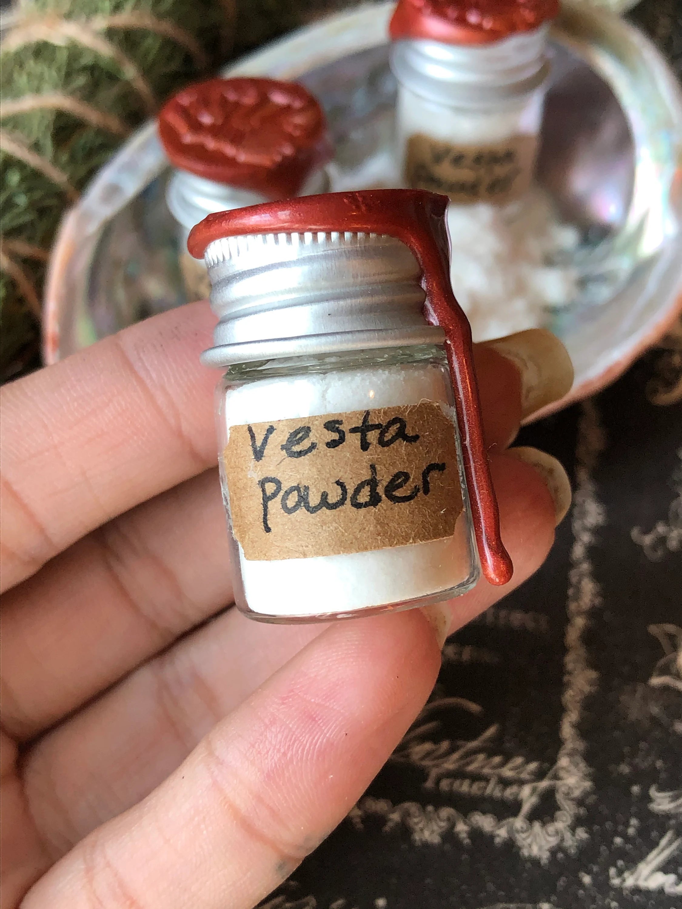 Vesta Powder, Ritual Vesta Powder
